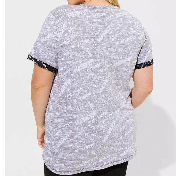 Torrid 3 (3X 22/24) Marilyn Monroe Logo‎ Classic Fit Pin Up Cuff Sleeve T Shirt - Picture 3 of 3